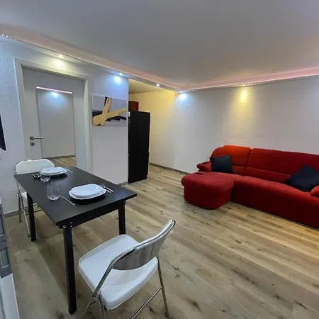 Schoenblick Apartment *